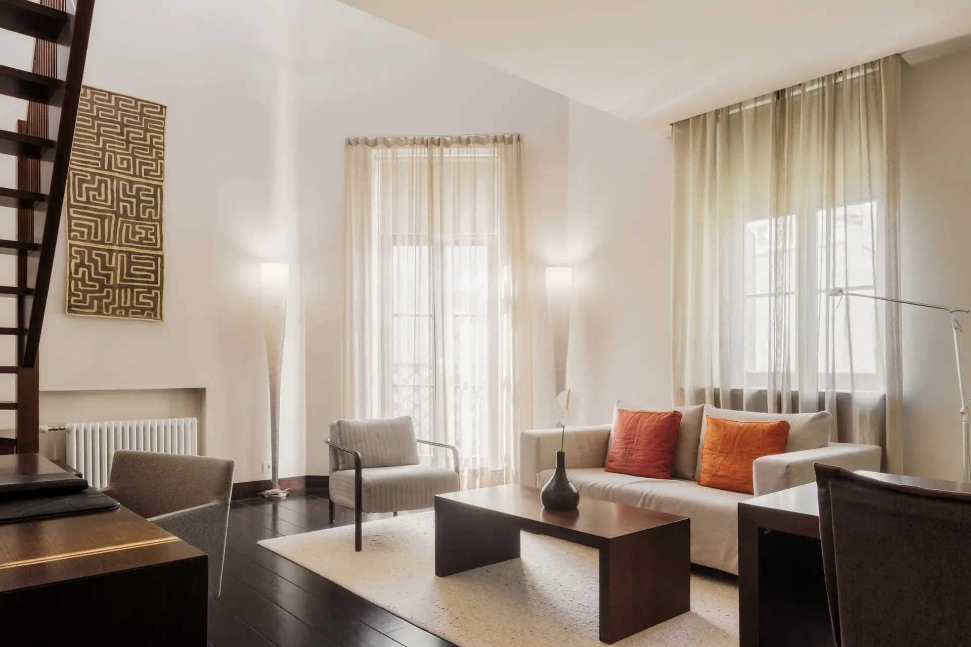 Divstāvu apartaments